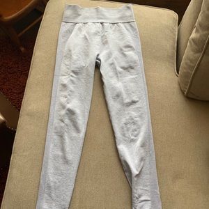 Gymshark gray leggings dry fabric size small
